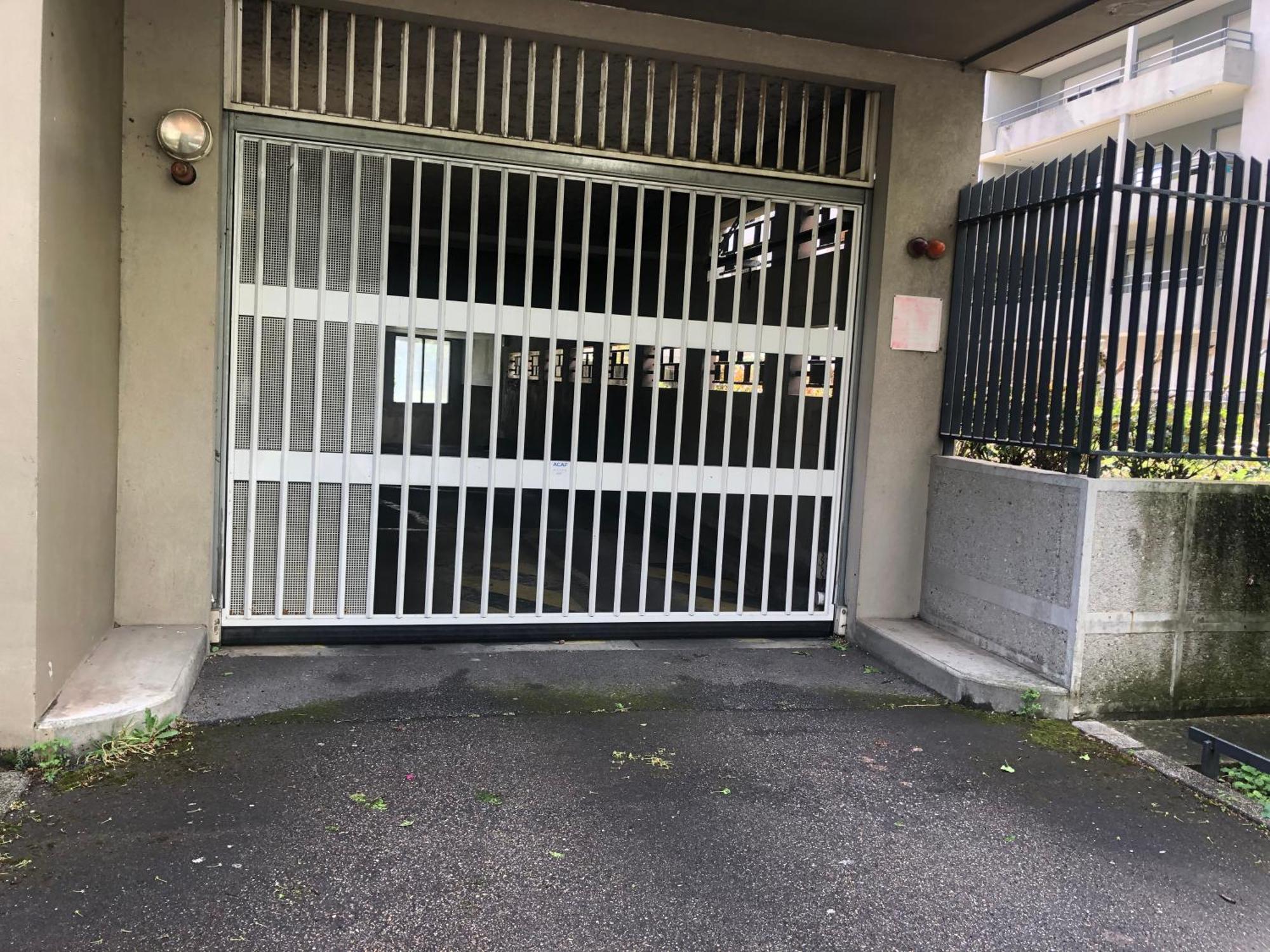 Soyeux De La Bruyere/ Grenoble*Parking Gratuit Lägenhet Exteriör bild